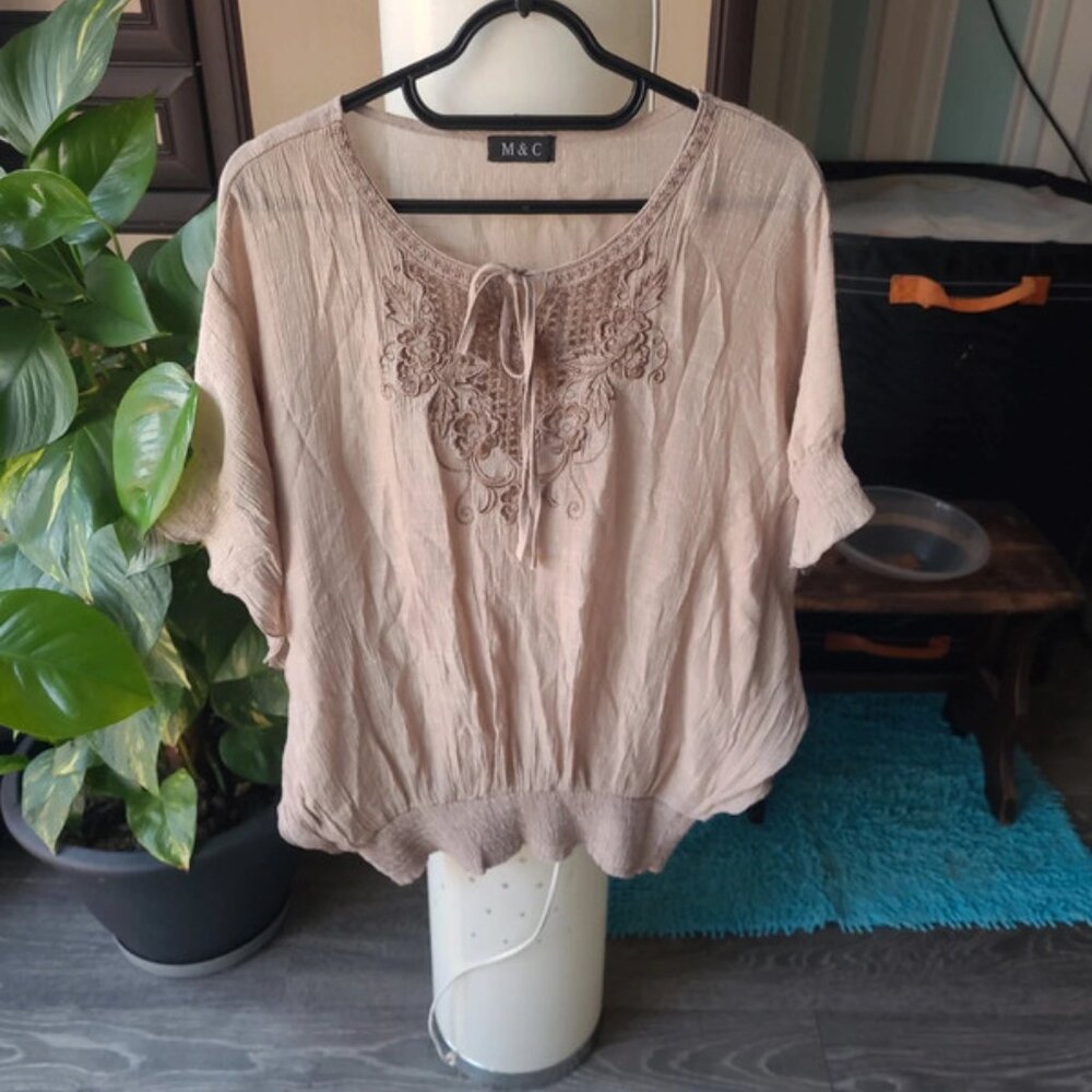 pink cotton t-shirt